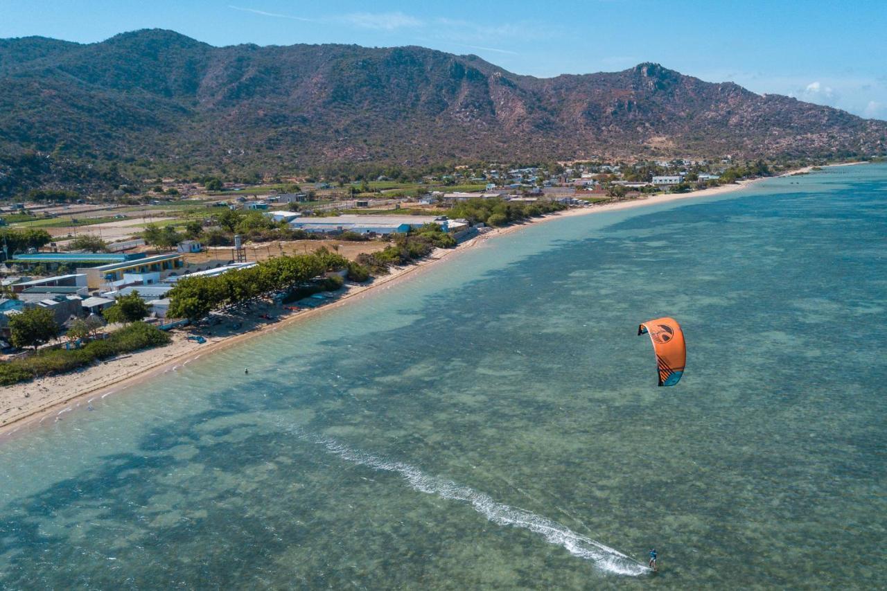Phi Kite School Hotell Phan Rang Exteriör bild