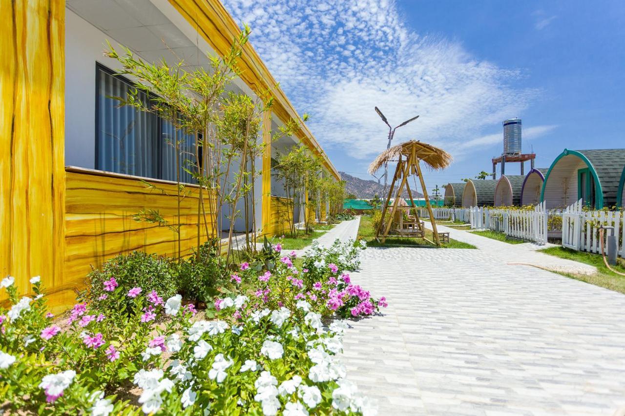 Phi Kite School Hotell Phan Rang Exteriör bild